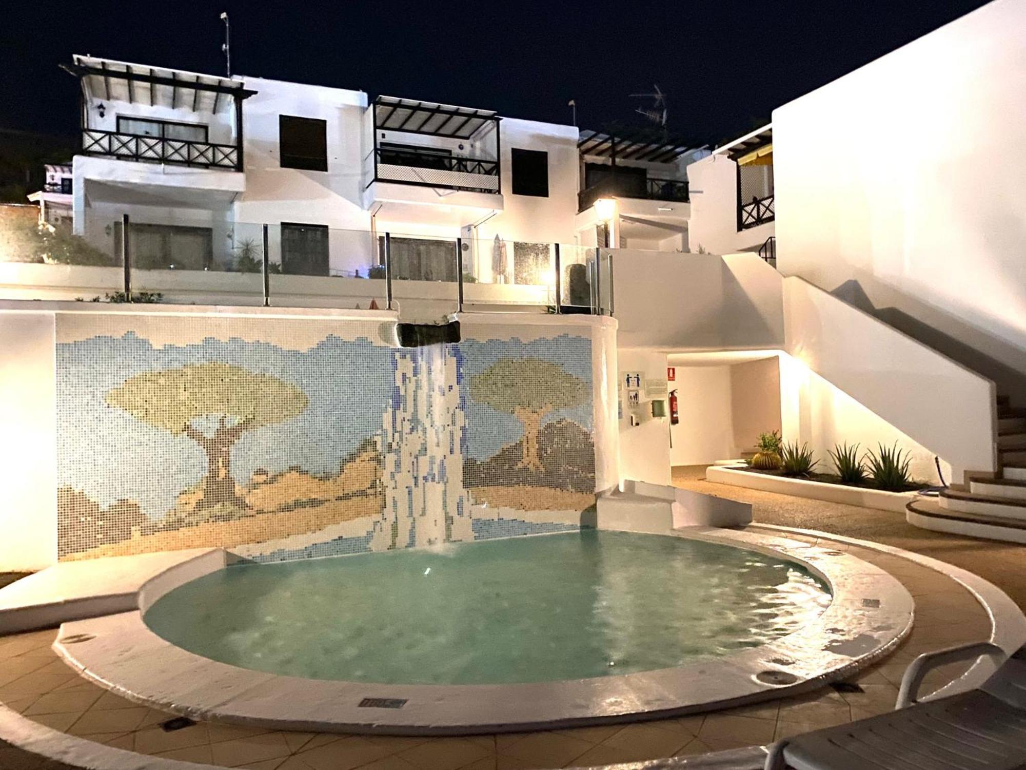 Apartamentos Los Dragos Puerto del Carmen  Exteriér fotografie